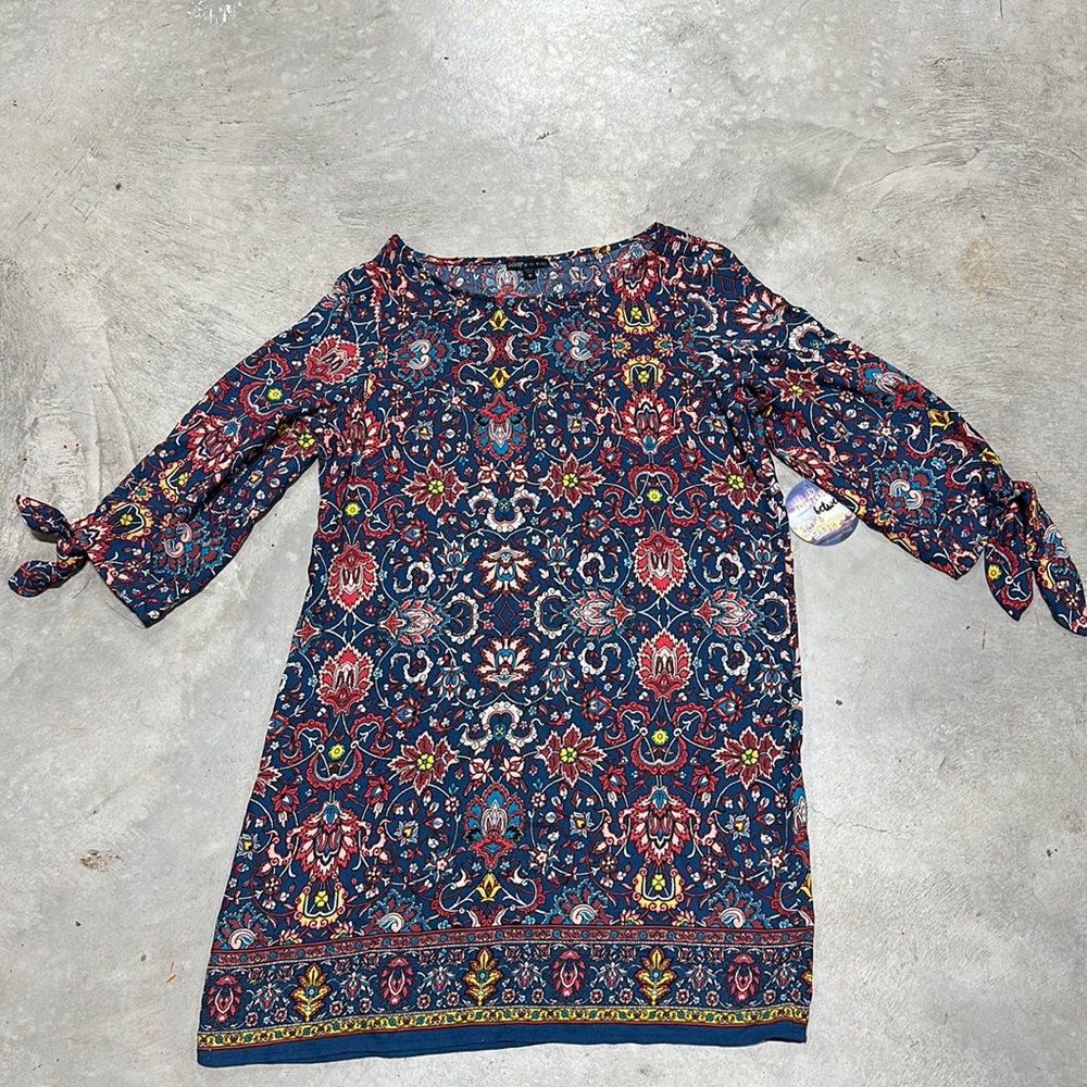 Bebop brand blue with multi color designs dress / Size M / NWT‎ / B70